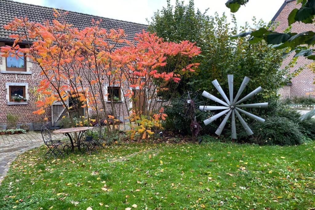Charmant Appartement Dans Une Ancienne Ferme Nivelles Eksteriør bilde